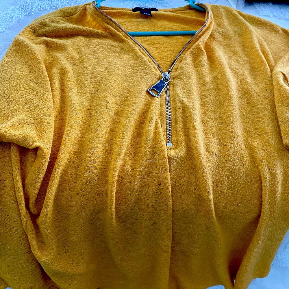 light summer yarn top